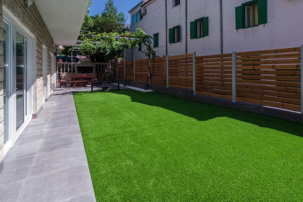 Apartments Villa Castello Kaštela Zewnętrze zdjęcie