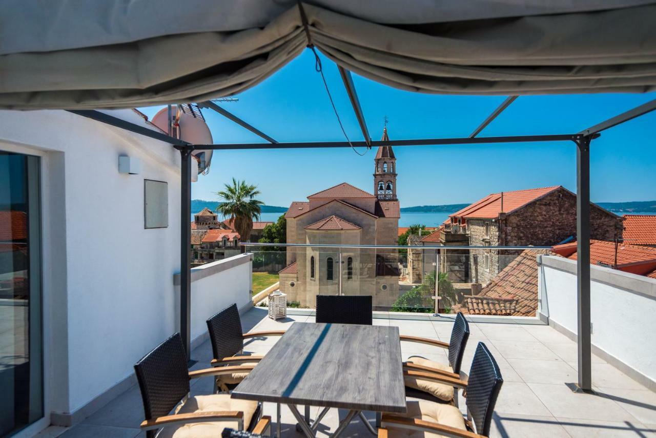 Apartments Villa Castello Kaštela Zewnętrze zdjęcie