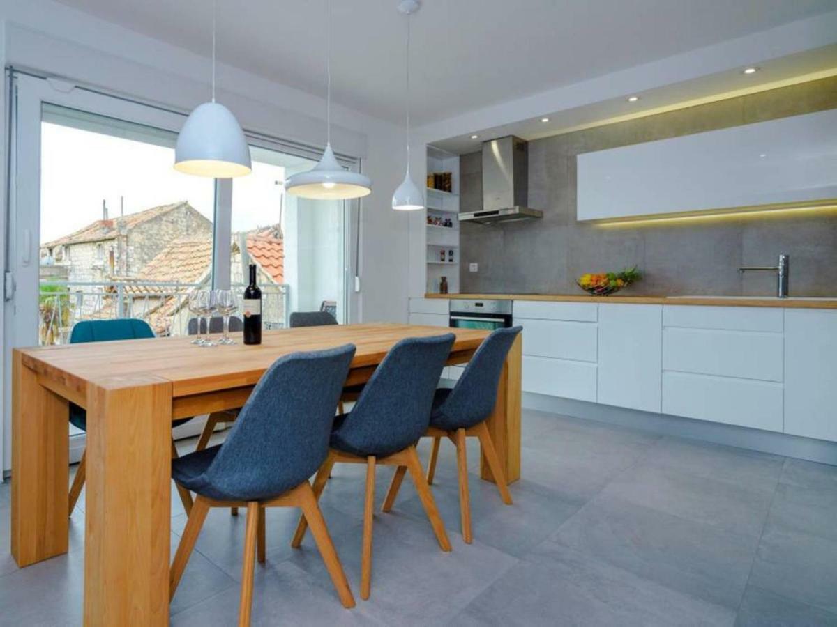Apartments Villa Castello Kaštela Zewnętrze zdjęcie